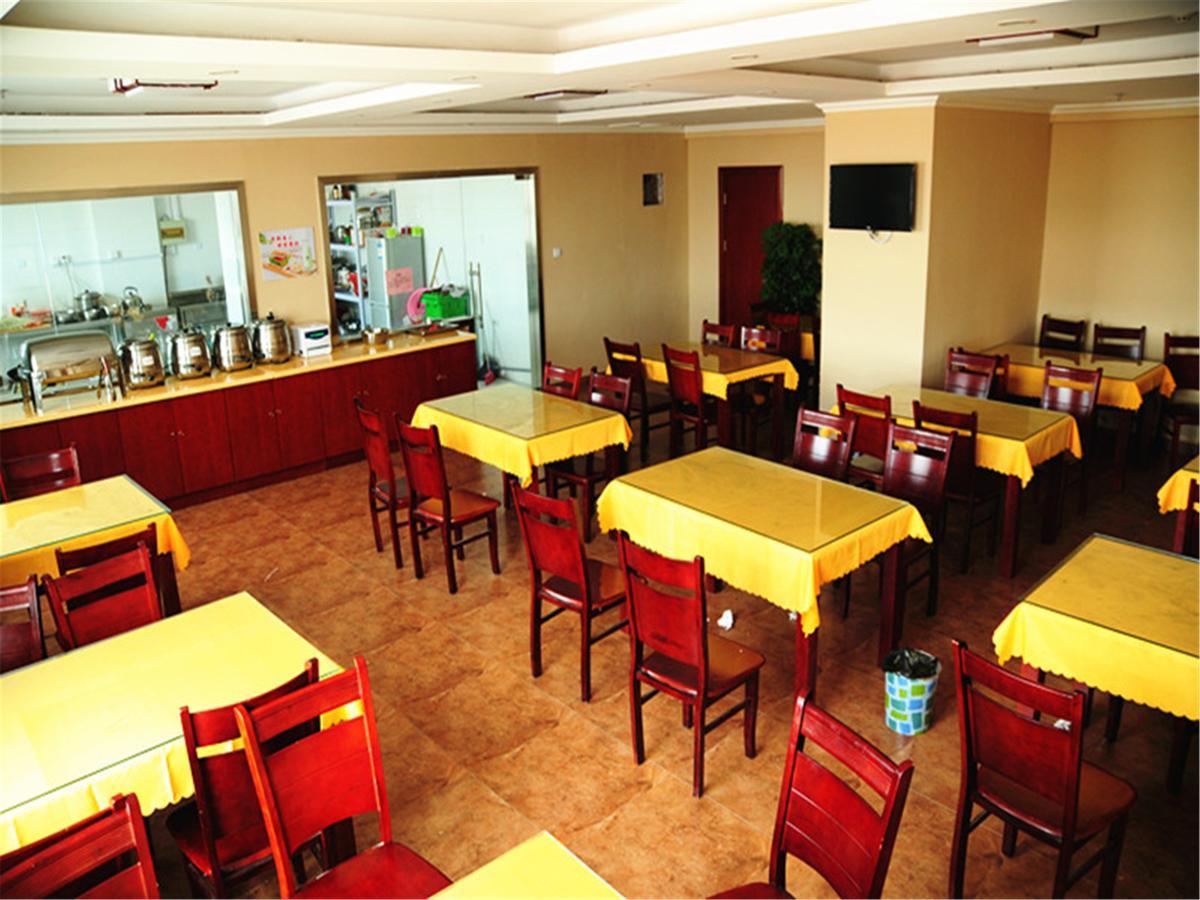 格林联盟贺州八步区灵峰广场酒店 外观 照片